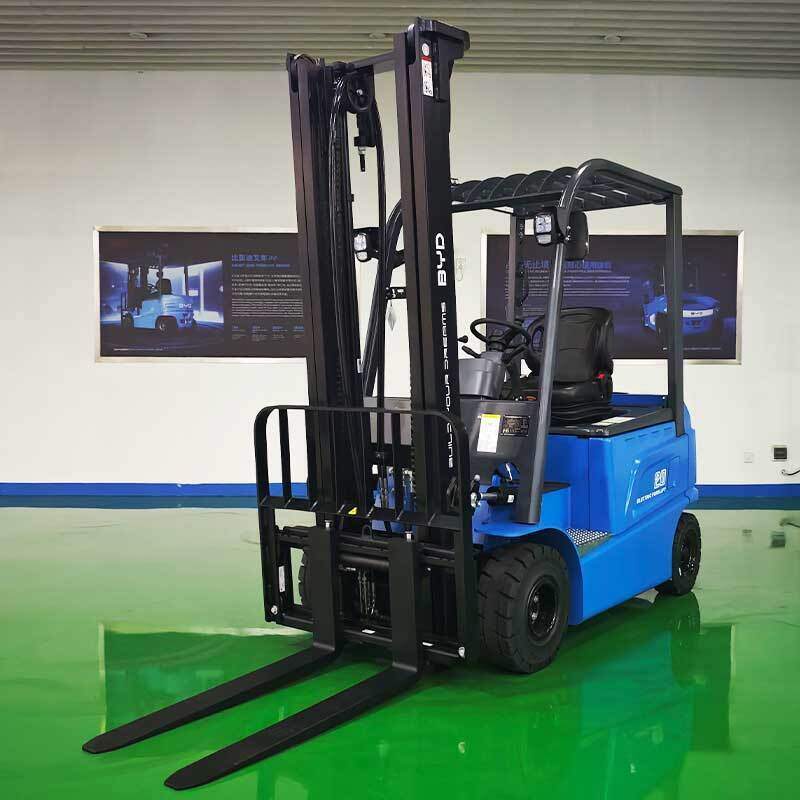 Chariot élévateur électrique 2 tonnes et votre chambre froide : bien séquiper(Figure1)
