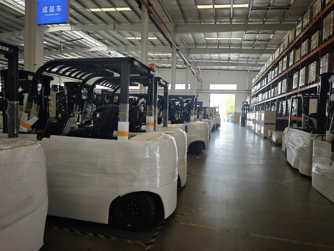 Gerbeur électrique : léquipement adapté pour votre site industriel(Figure2)