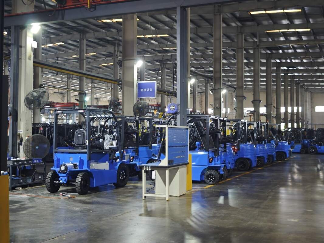 Faut-il passer à votre chariot élévateur électrique 1,5 tonne ?(Figure1)