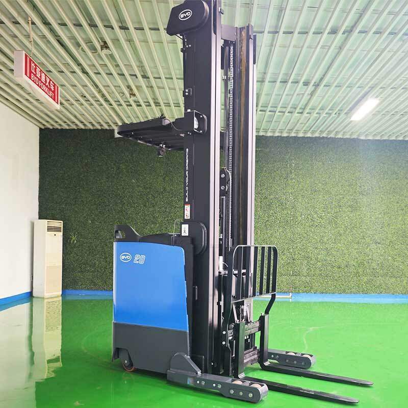 Comparer votre chariot élévateur électrique 10 tonnes : le guide